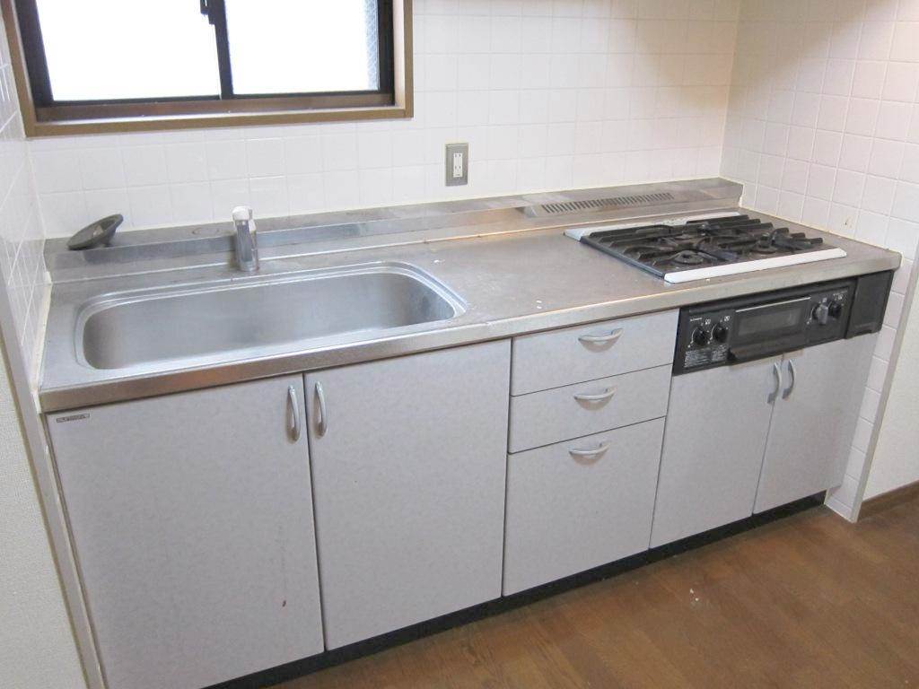 キッチン　システムキッチン