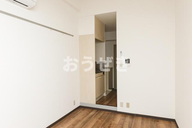 居室・リビング　※別部屋参考写真