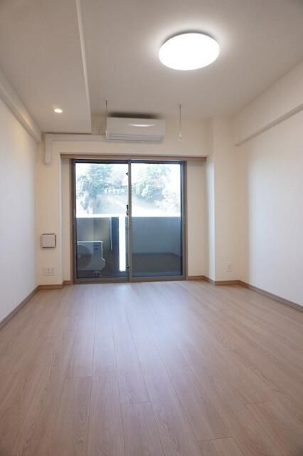 居室・リビング　同タイプの他のお部屋