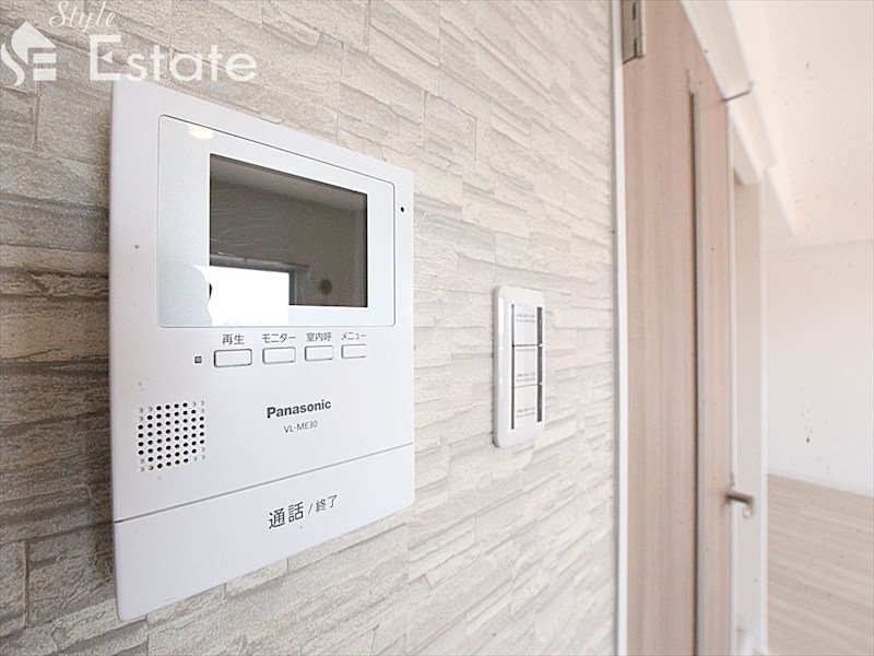 セキュリティ　モニター付きインターホン