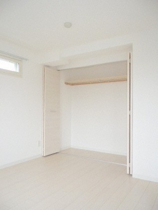 収納　衣類の収納に便利なクローゼット付きです♪