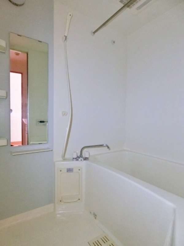 バス・シャワールーム　図面と現状に相違がある場合には現状を優先