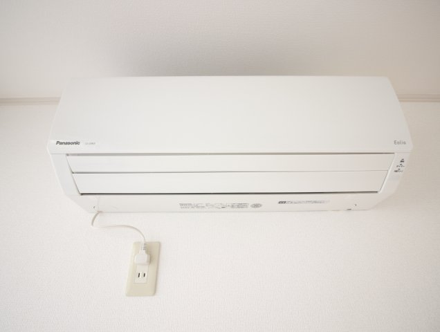 その他設備　エアコンついてます