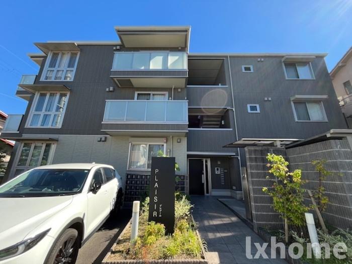 建物外観　外観は落ち着いています