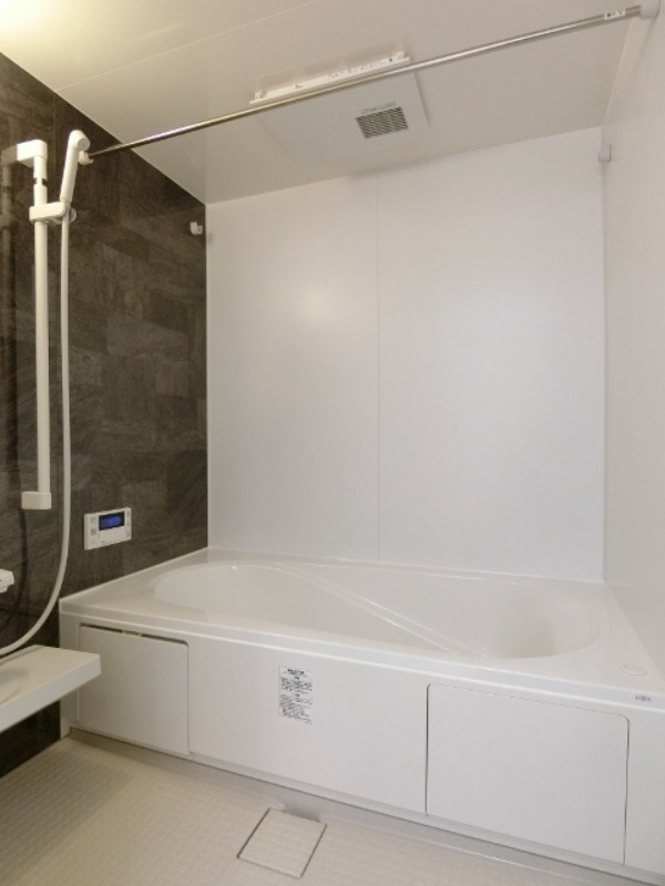 バス・シャワールーム　図面と現状に相違がある場合には現状を優先