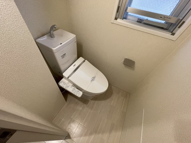 トイレ　シンプルで使いやすいトイレです