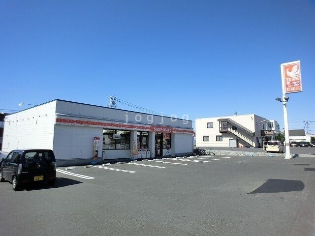 コンビニ　セイコーマート前田８条店（コンビニ）まで180m