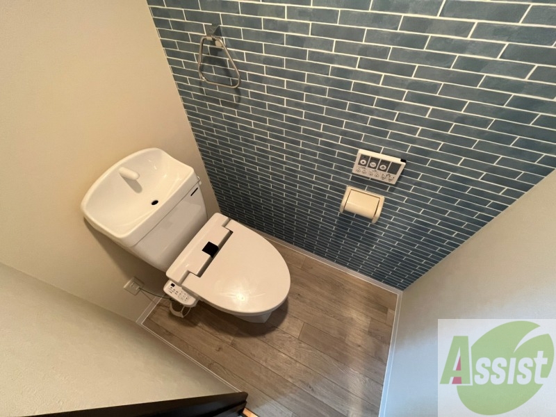 トイレ　トイレです。ウォシュレット付を探している方、おすすめです。