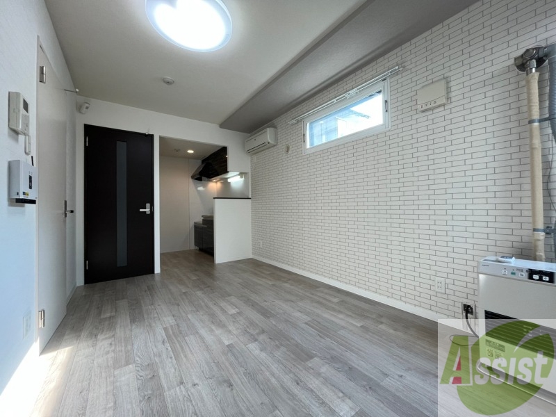 居室・リビング　広くてキレイなお部屋が広がっていて、充実した生活が送れそう。