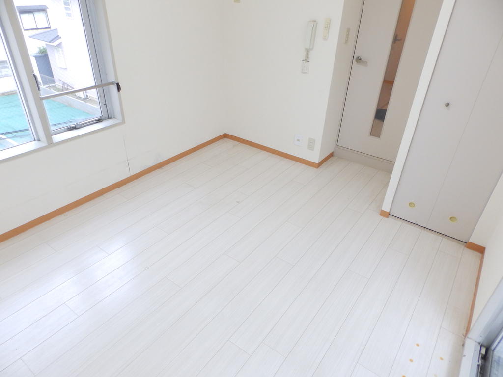 その他部屋・スペース　フローリング