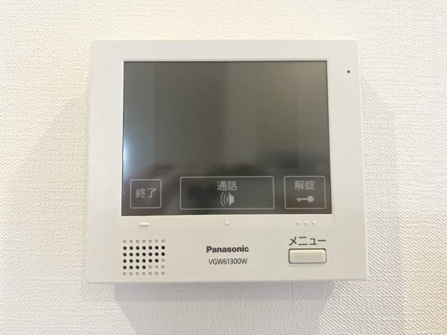セキュリティ　モニター付きインターホンです（101号室写真）
