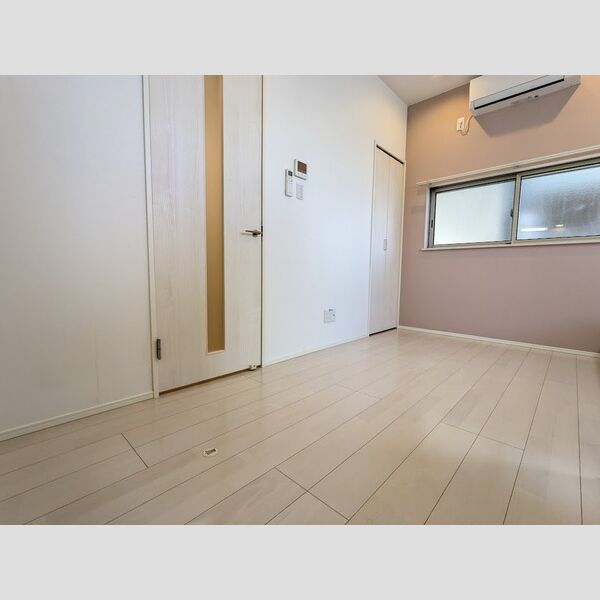 その他設備　エアコン付き