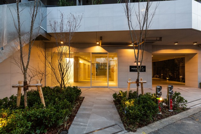 エントランス　ゆとりのあるエントランスです