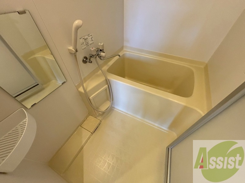 バス・シャワールーム　お風呂です！一日の疲れを癒してくださいね！