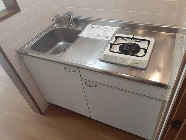 キッチン　収納あり♪１口ガスコンロのキッチンです！