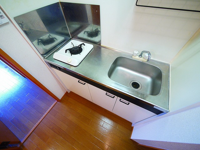 キッチン　キッチンでお料理をお楽しみください