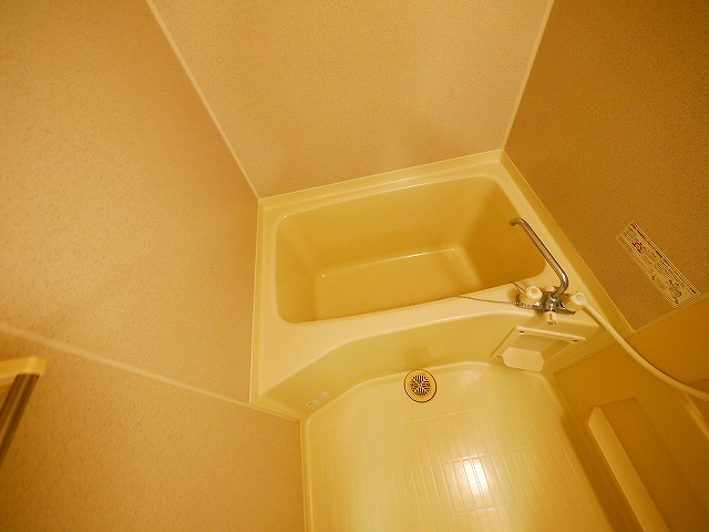 バス・シャワールーム　お風呂です