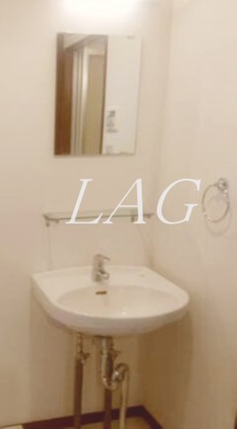 洗面設備　独立洗面台です。