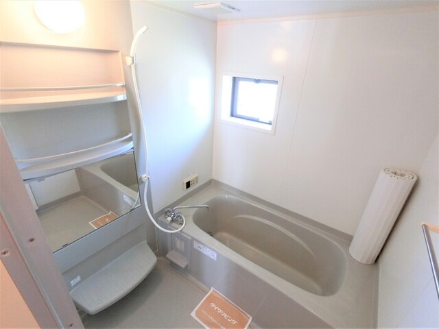 バス・シャワールーム　【バス】追い炊き機能付きです♪