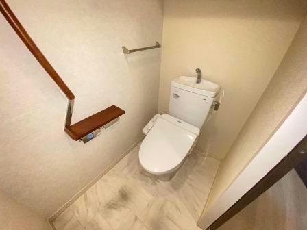 トイレ　※101写真　同型モデル