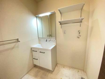 洗面設備　※101写真　同型モデル