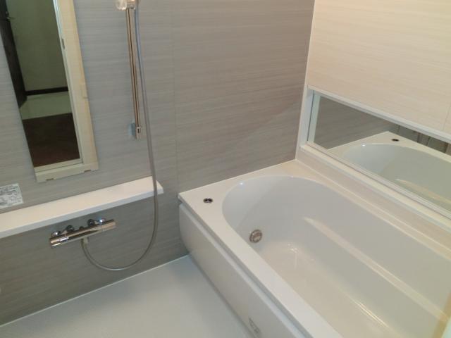 バス・シャワールーム　同間取り別号室