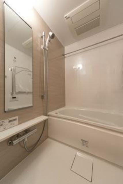 バス・シャワールーム　※写真は同タイプ住戸です。