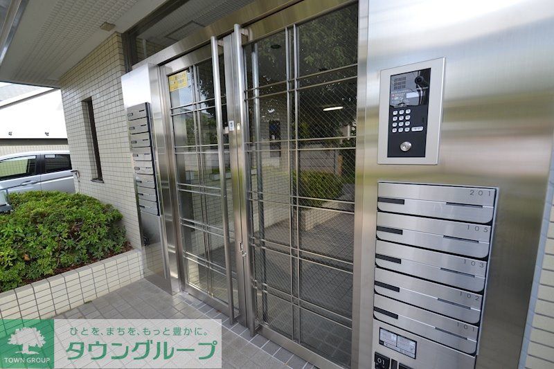 エントランス　エントランス