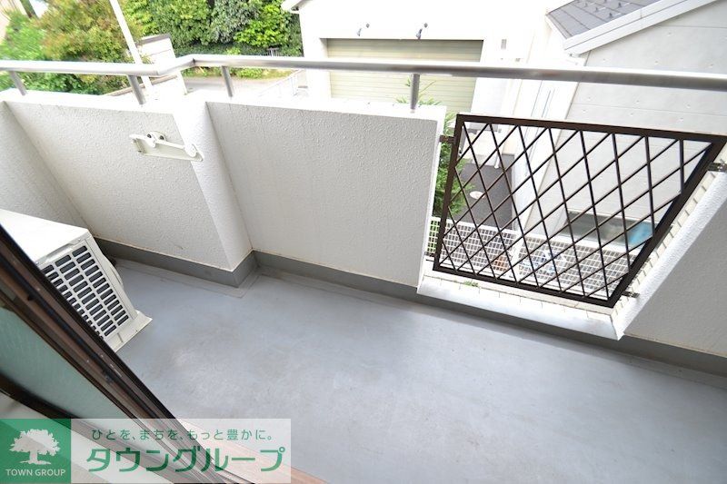 バルコニー　バルコニー