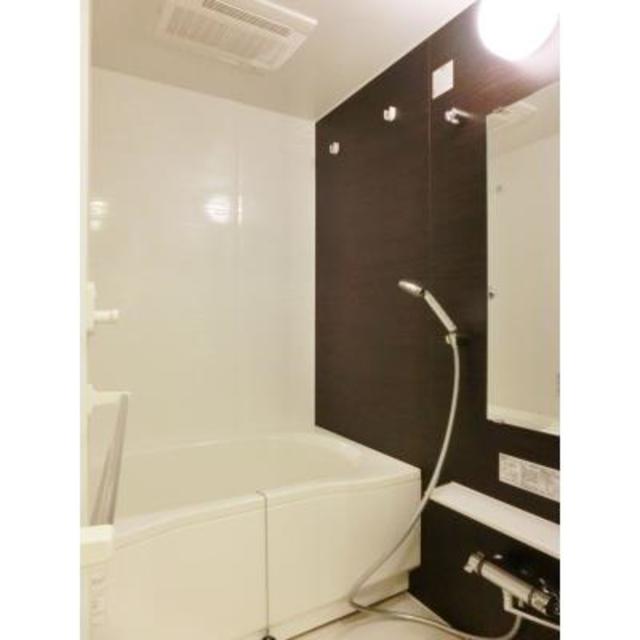 バス・シャワールーム　※写真は同タイプ住戸です。