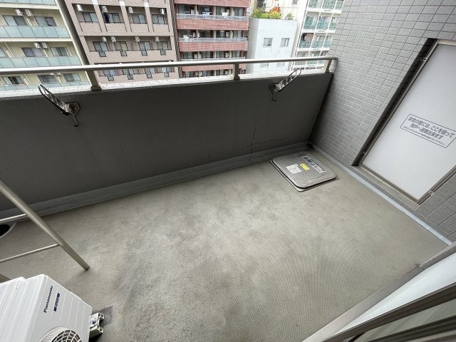 バルコニー　落ち着いた時間を過ごせるバルコニーです