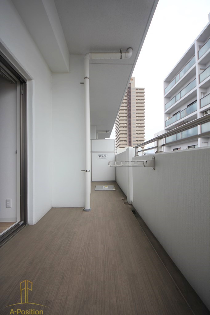 バルコニー　セレーナ・コンフォルト天神橋