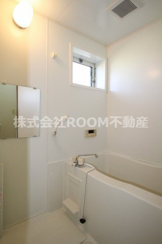 バス・シャワールーム　きれいなお風呂です