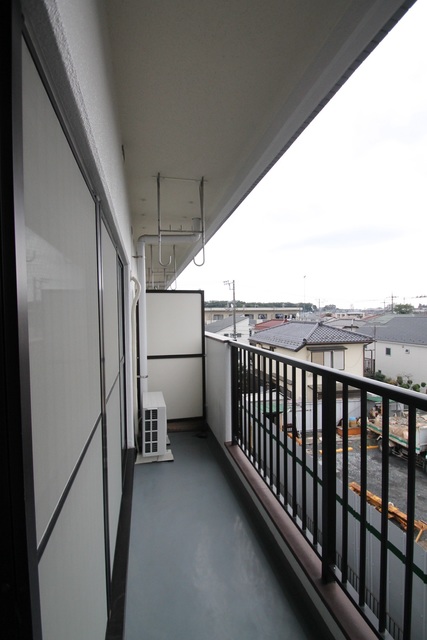 バルコニー　バルコニーあり！
