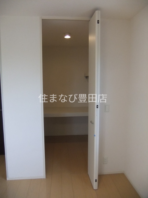 収納　同型別部屋写真