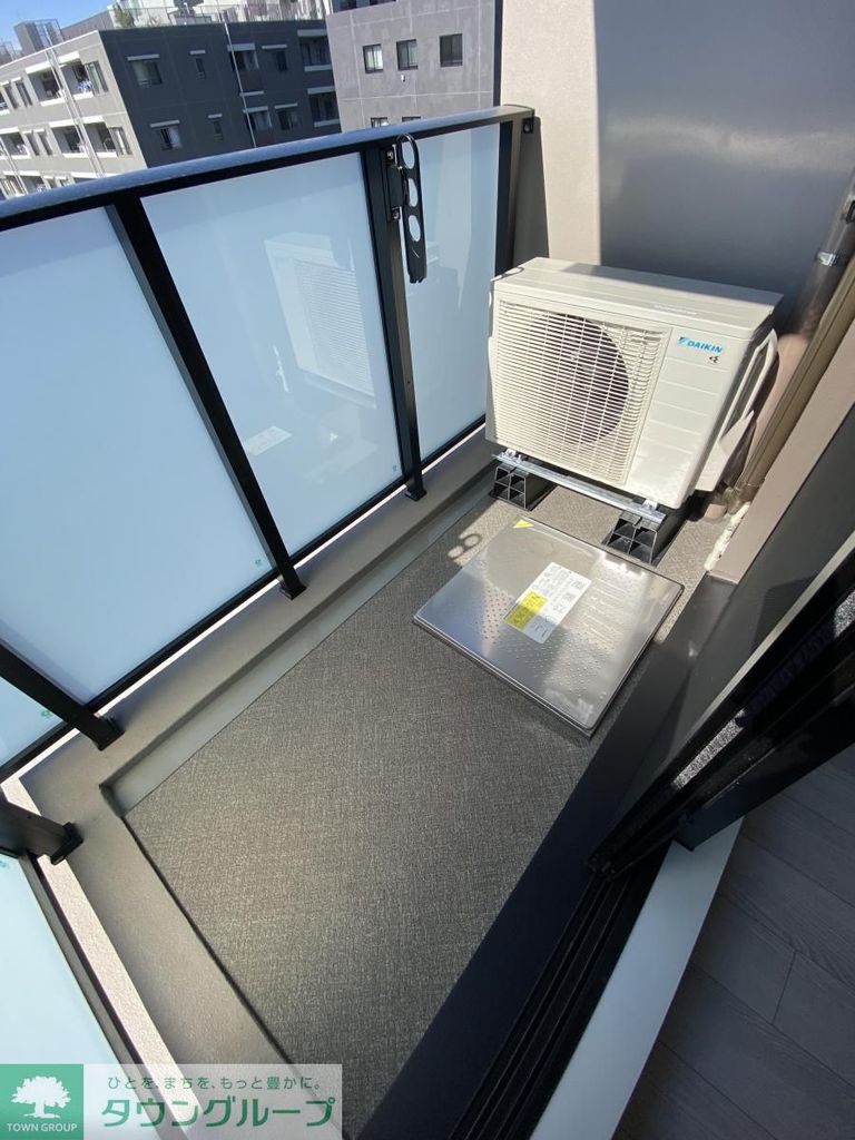 バルコニー　バルコニー