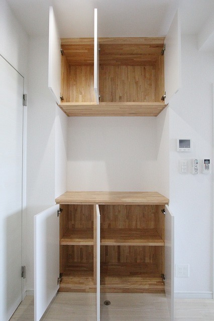 その他部屋・スペース　キッチン横の収納棚