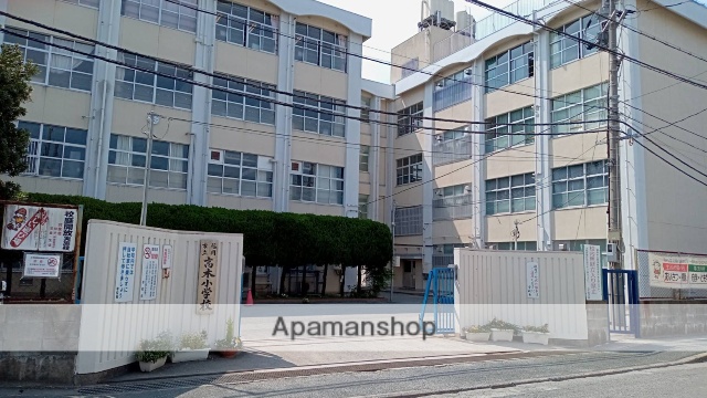 小学校　福岡市立小学校高木小学校通級指導教室（小学校）まで1122m