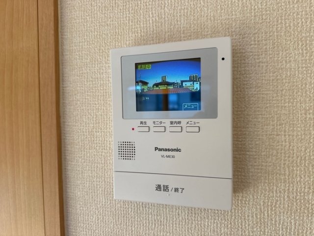セキュリティ　モニター付きインターホン