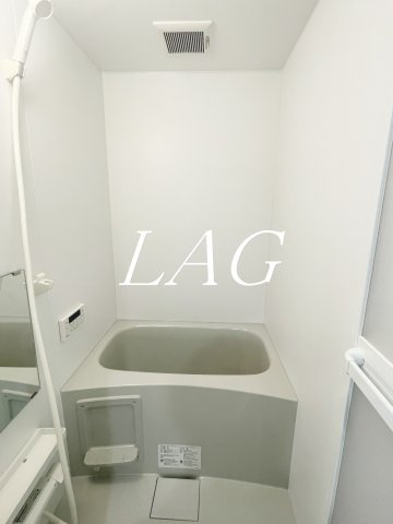 バス・シャワールーム　お風呂です。