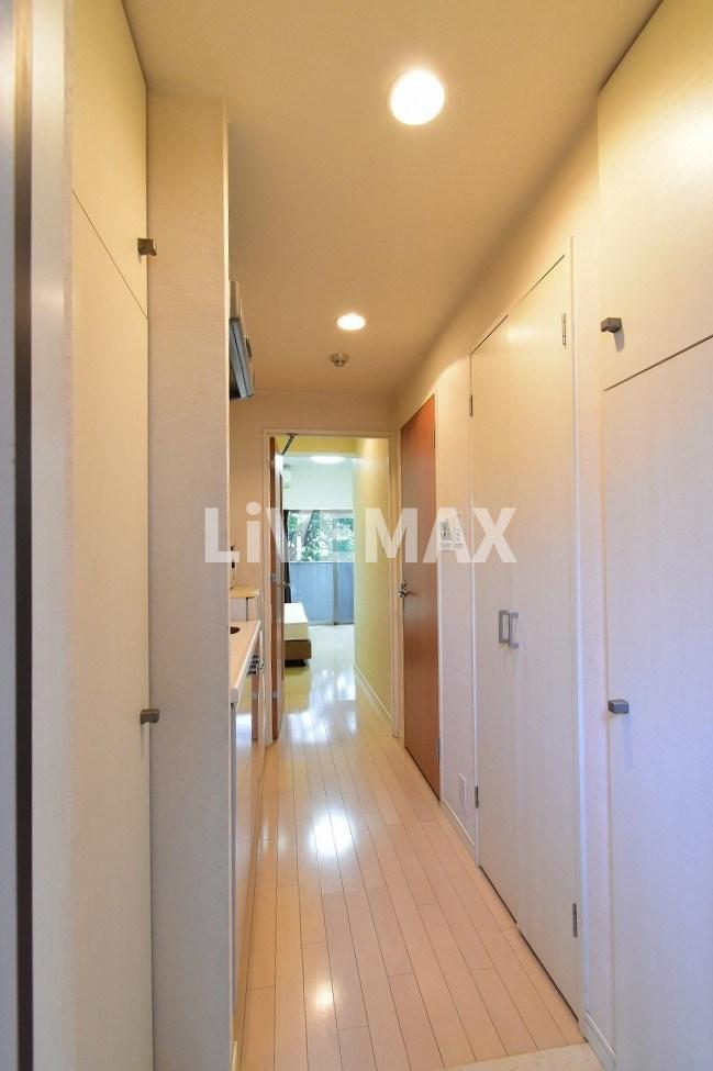 玄関　☆★家具・家電付きセットアップ賃貸★☆