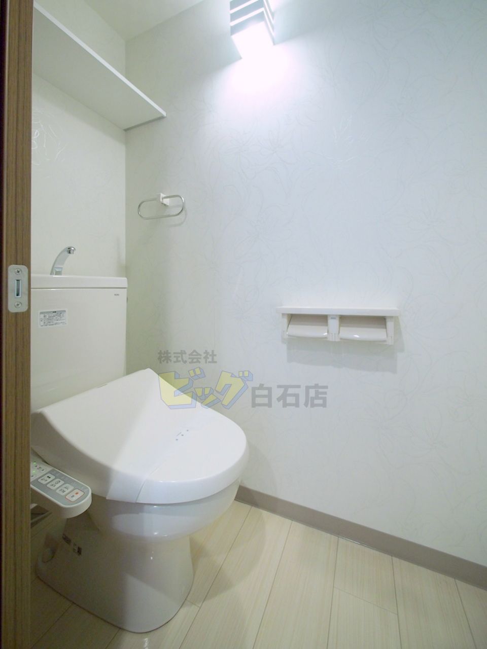 トイレ　ウォシュレット完備しています♪