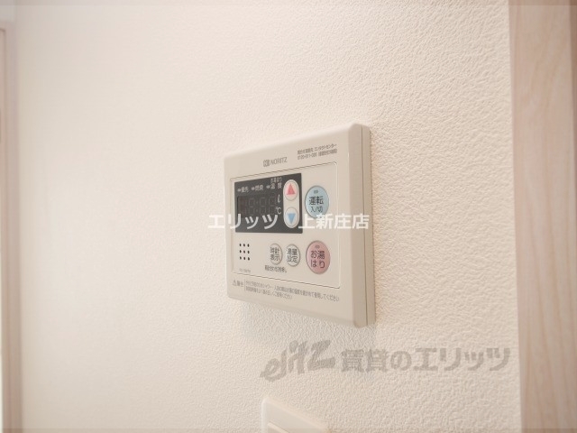 その他設備　給湯器リモコン