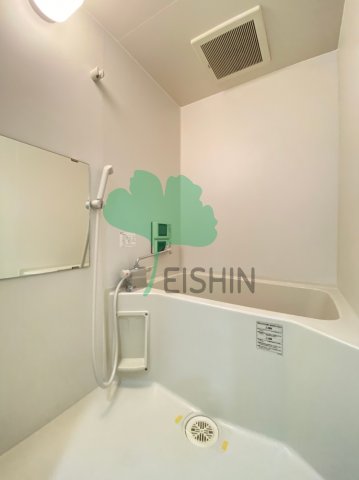 バス・シャワールーム　清潔感のある浴室です！