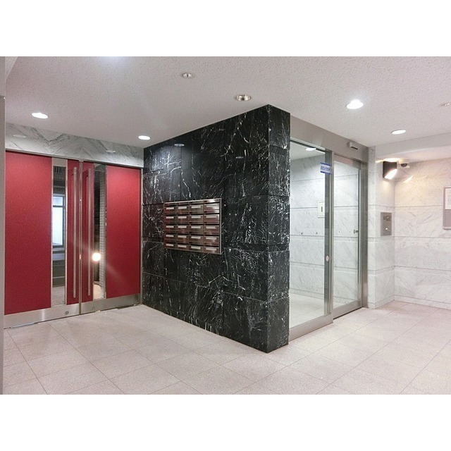 エントランス　メールボックス