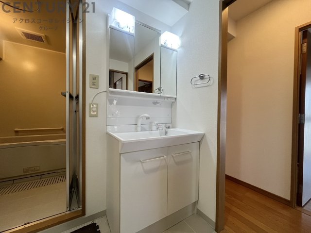 洗面設備　独立洗面化粧台付き☆