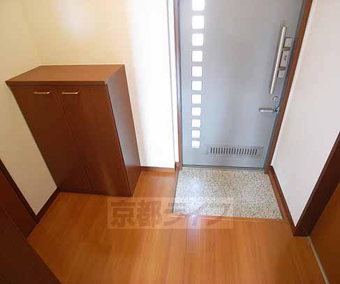 玄関　シューズボックス付きです。