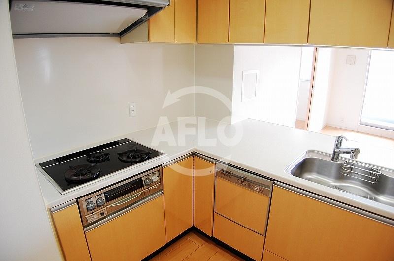 キッチン　ラヴィータ日本橋　L字キッチン