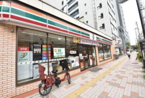 コンビニ　セブンイレブン江東新大橋3丁目店（コンビニ）まで63m