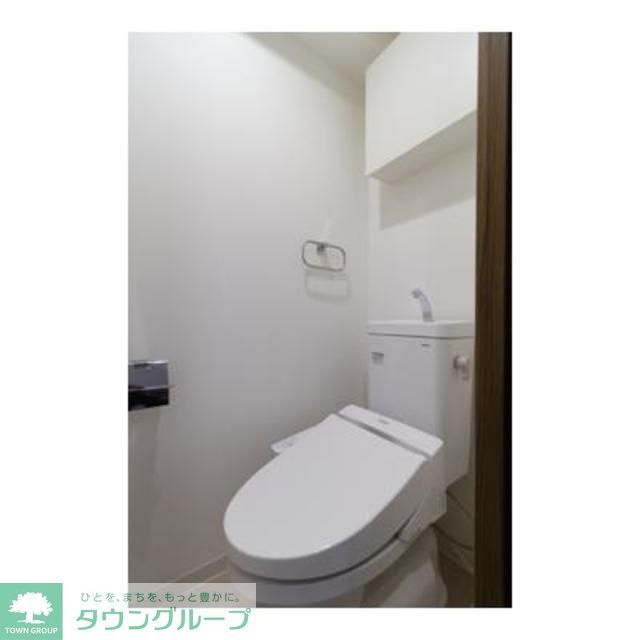 トイレ　※写真は同タイプ住戸です。